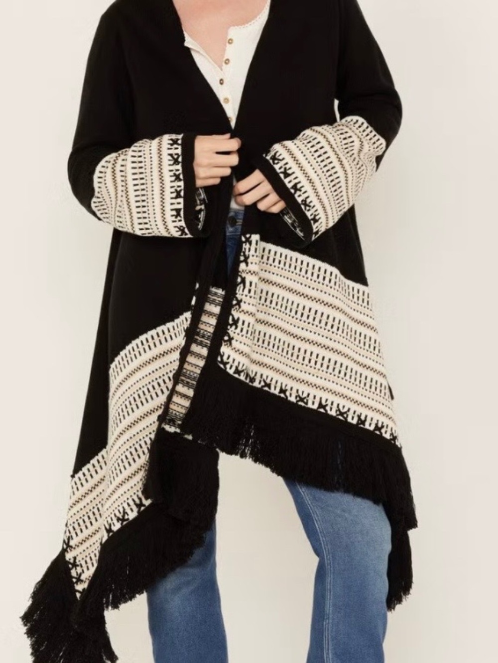 NWT Shyanne Boot Barn Women's Cascade Fringe Border Cardigan Black Knit Duster